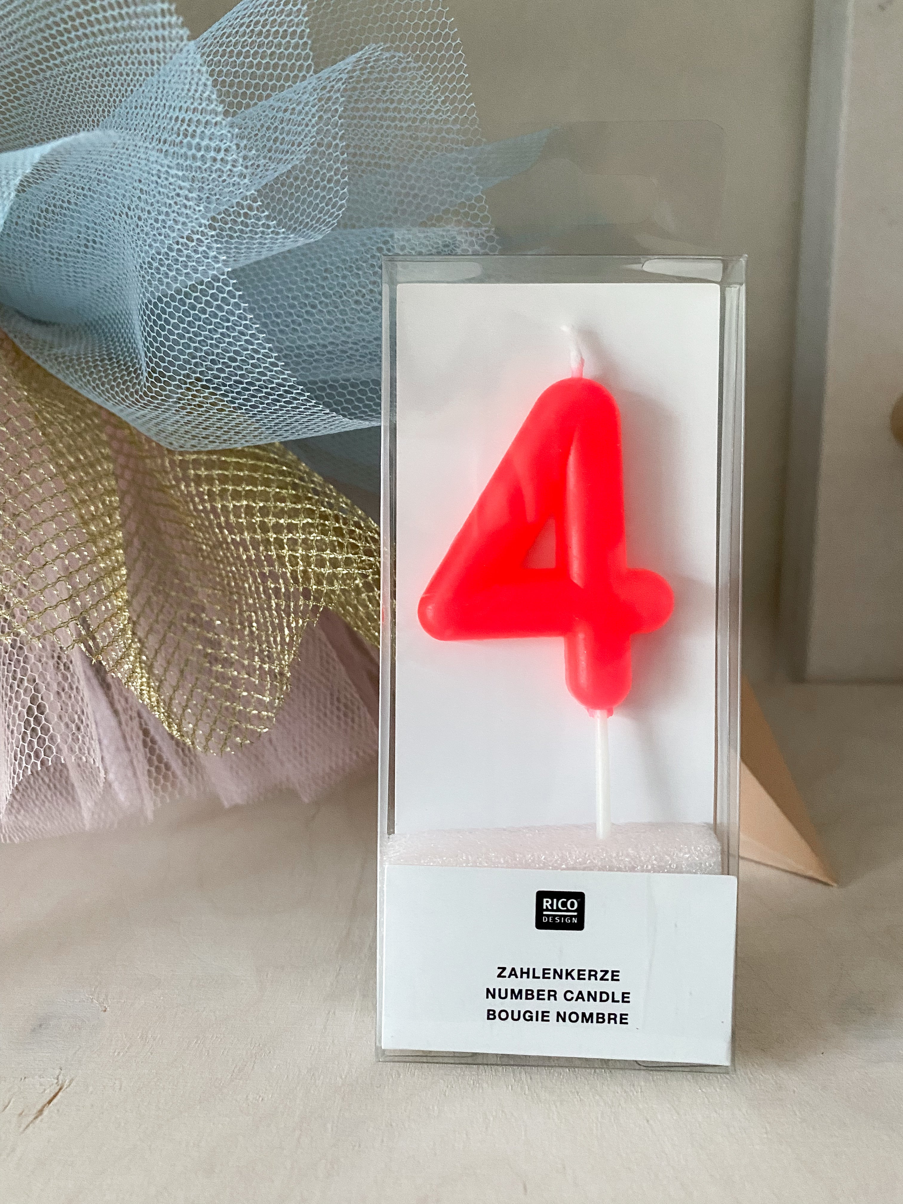 Zahlenkerze 4 &