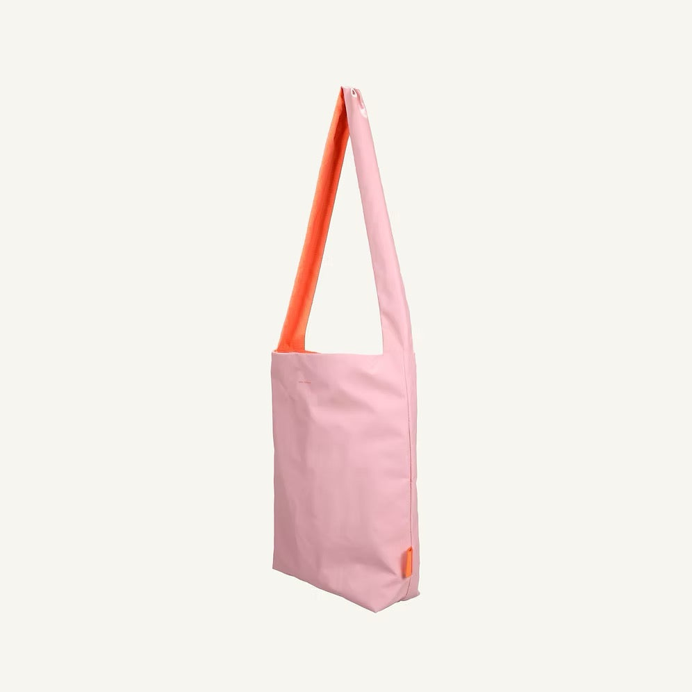Feel good bag pink dolphin