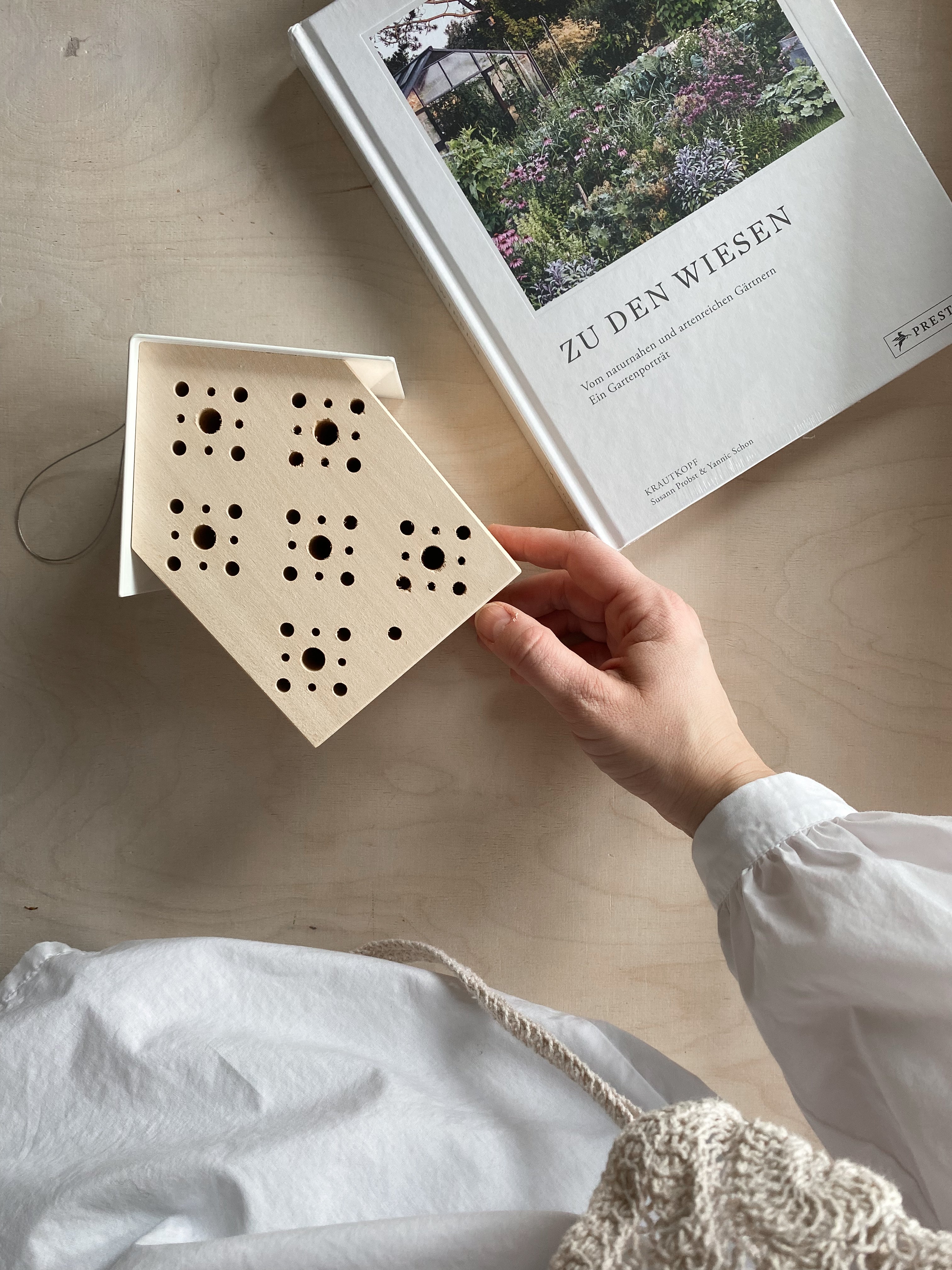 Bienenhotel Bee&