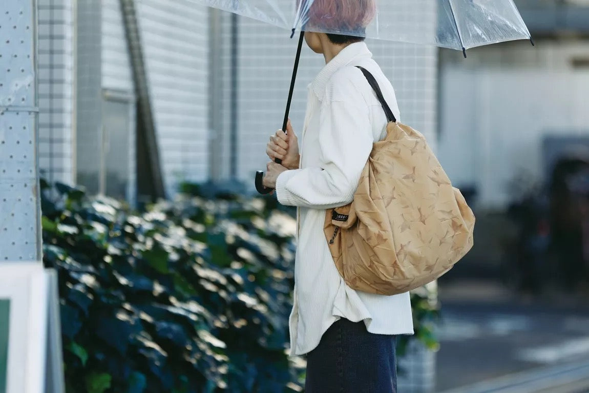 Shupatto verstaubarer Rucksack 27L - Flying Birds