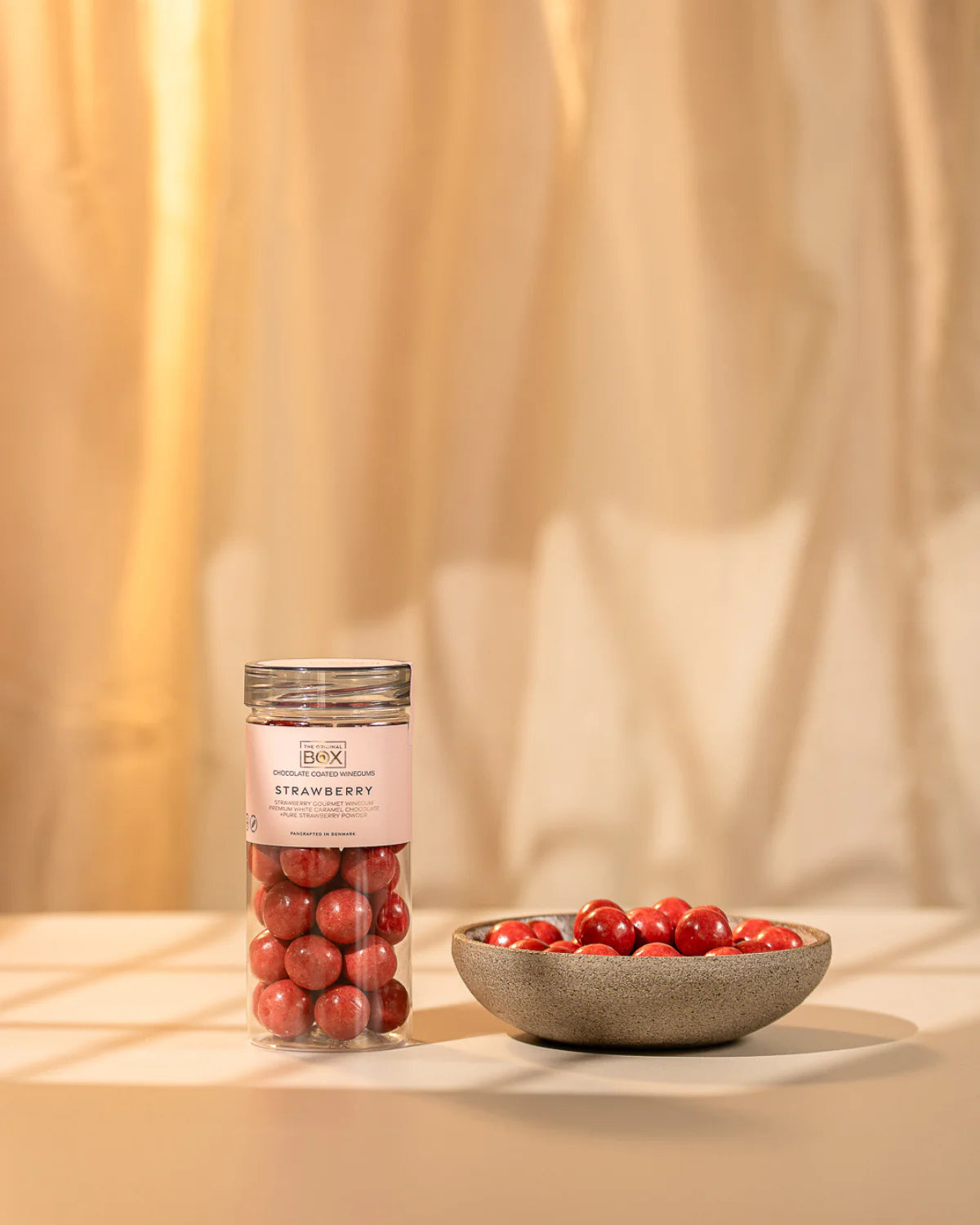 FRUCHTGUMMI MIT SCHOKOLADE – STRAWBERRY / ERDBEERE 110 G