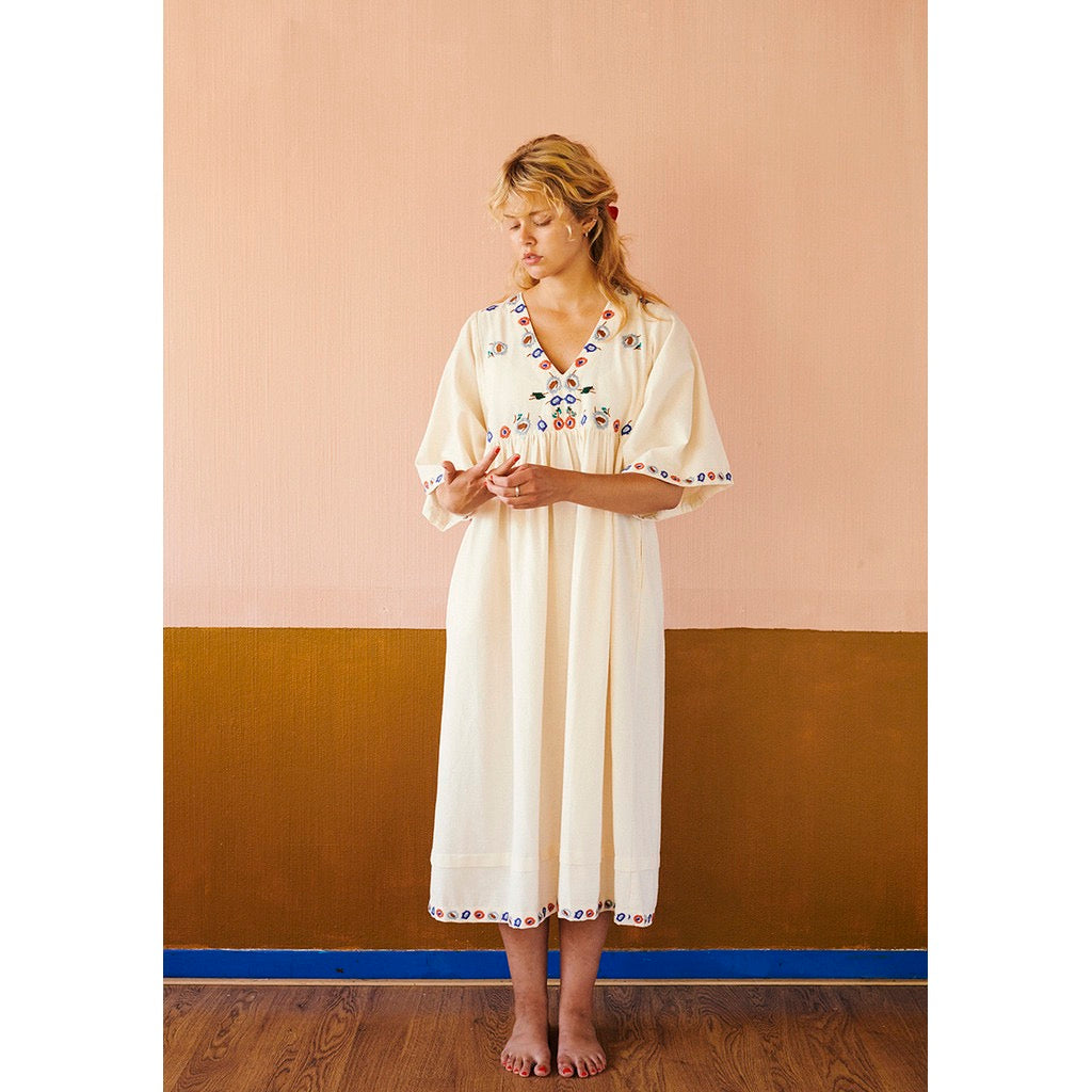 FLORA DRESS 3/4 SLEEVE Creme