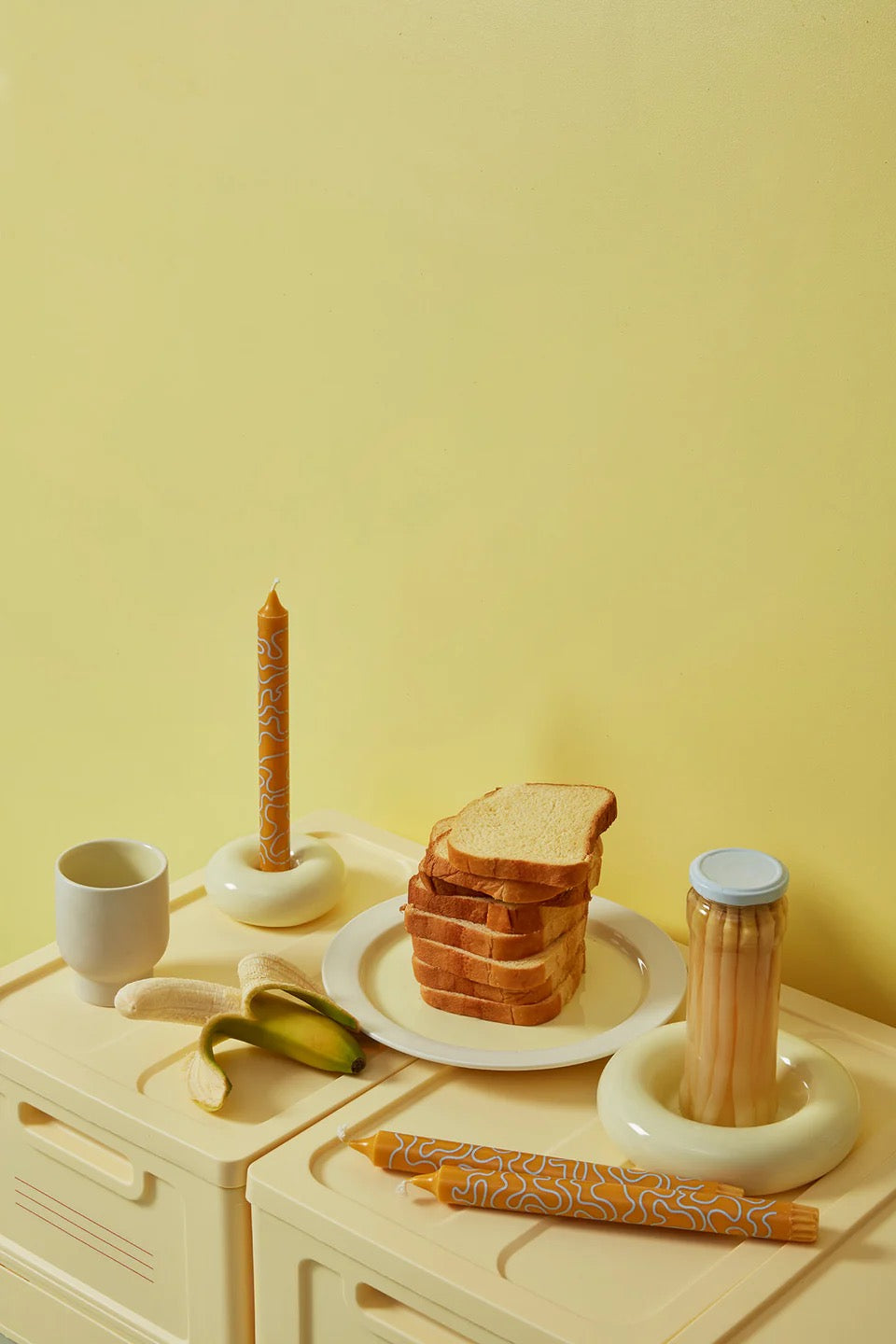 BOX, MITTEL, HELLGELB