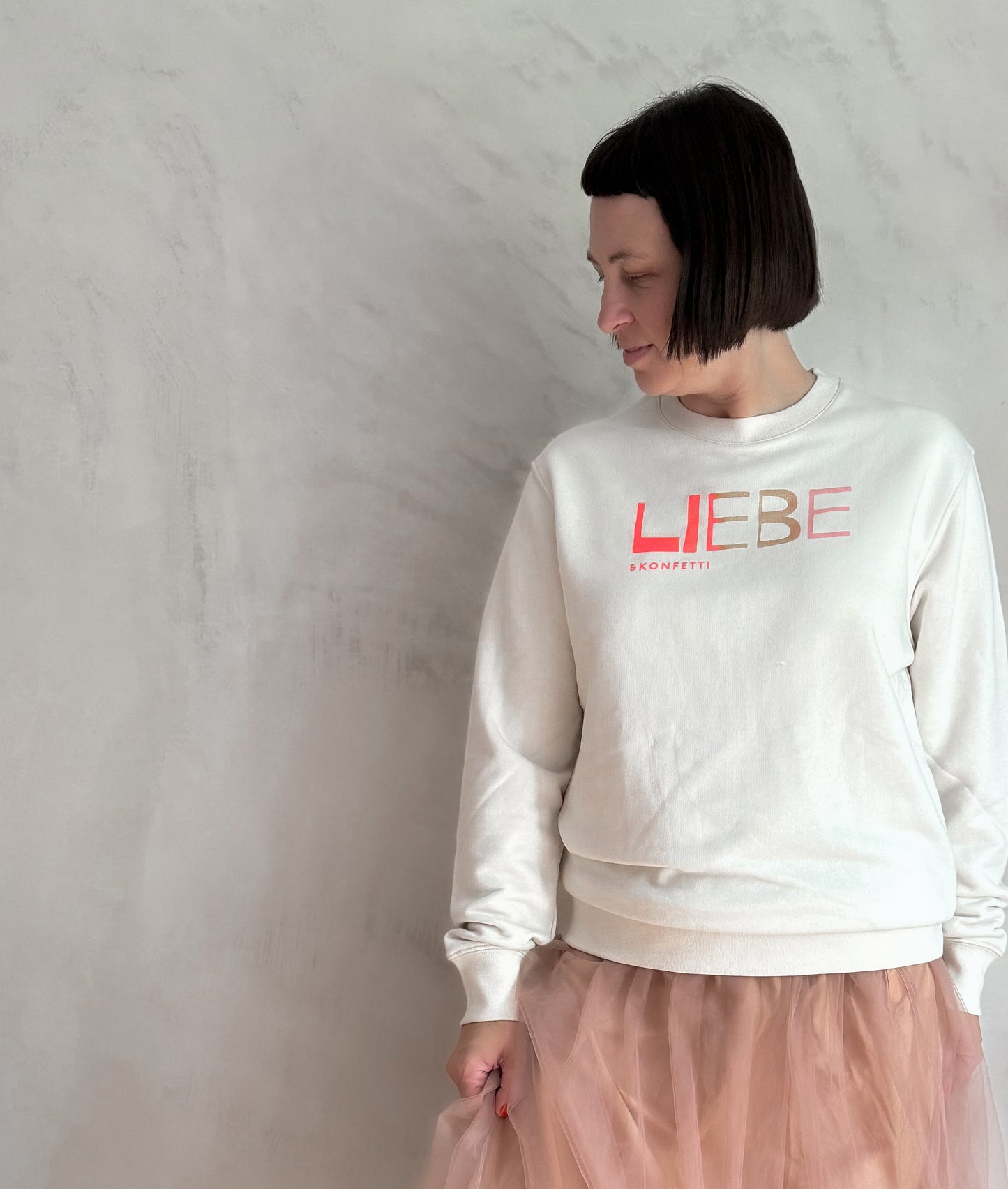 Sweater ''LIEBE & KONFETTI''