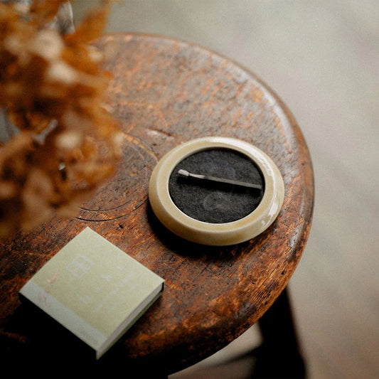 Hibi Seto Yaki Round Incense Tray (RUND)