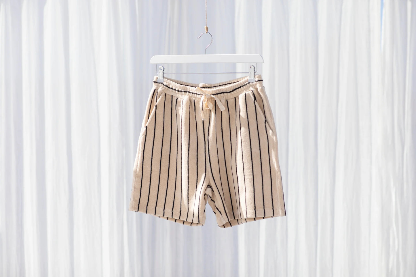 Naram Shorts ''CREME & INK''