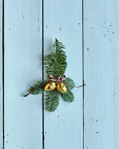 Weihnachtsanhänger in Eichelform aus Eisen, goldfarben, 4er-Set