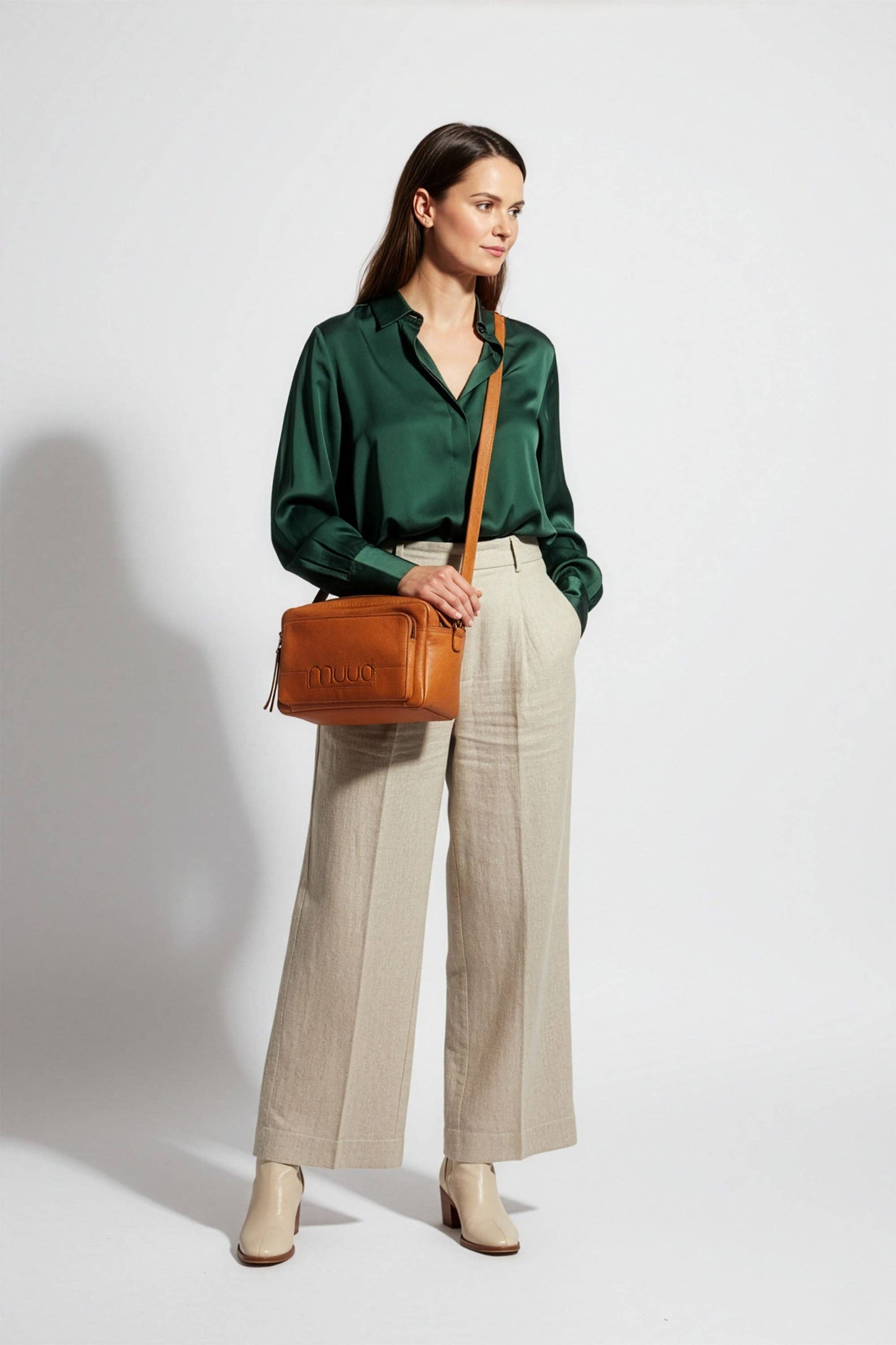 Umhängetasche für Strickprojekte aus echtem Leder