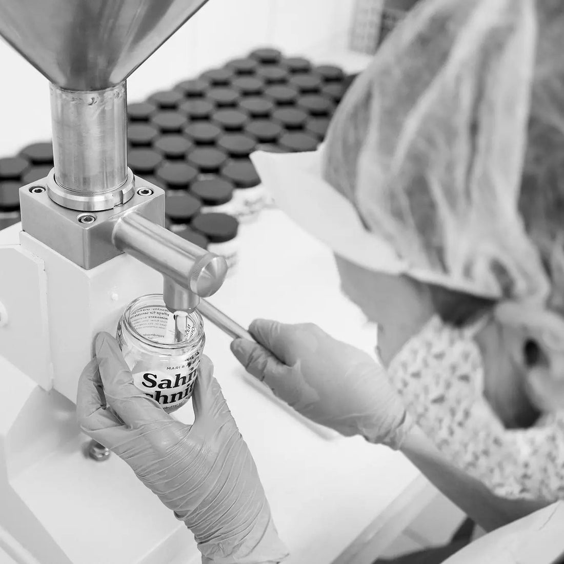 Kleine Sahneschnitte sensitiv FLUFFiGE SHEABUTTER "SENSITIV"