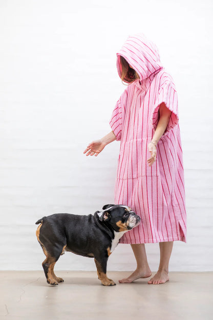 Naram Poncho, baby pink &amp; ski patrol