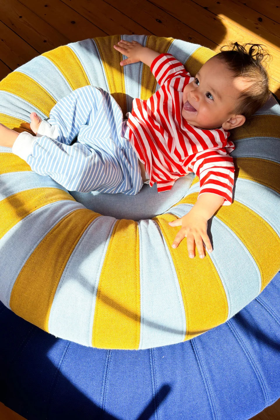 FLOAT, KLEIN, BLAU/OCKER