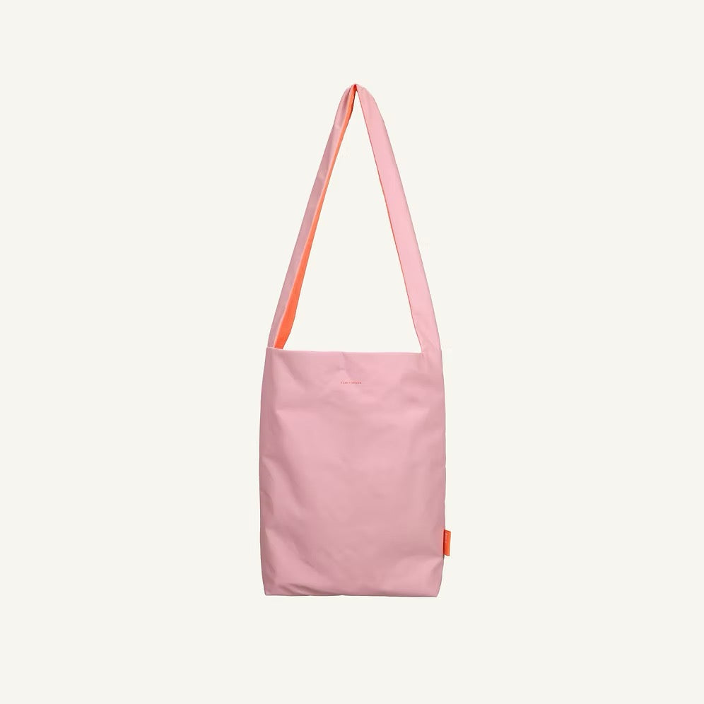 Feel good bag pink dolphin