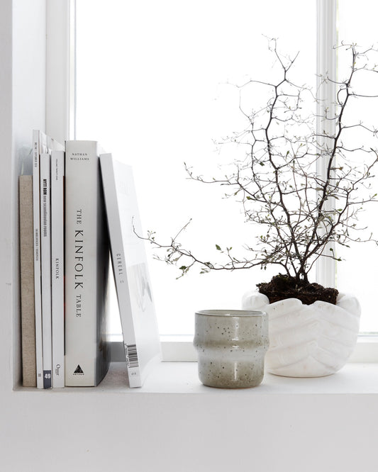 Becher Grau House Doktor