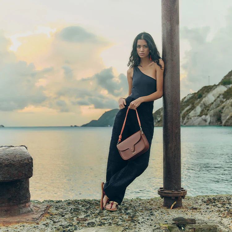 Wish Tan –  Ledertasche im Western-Stil