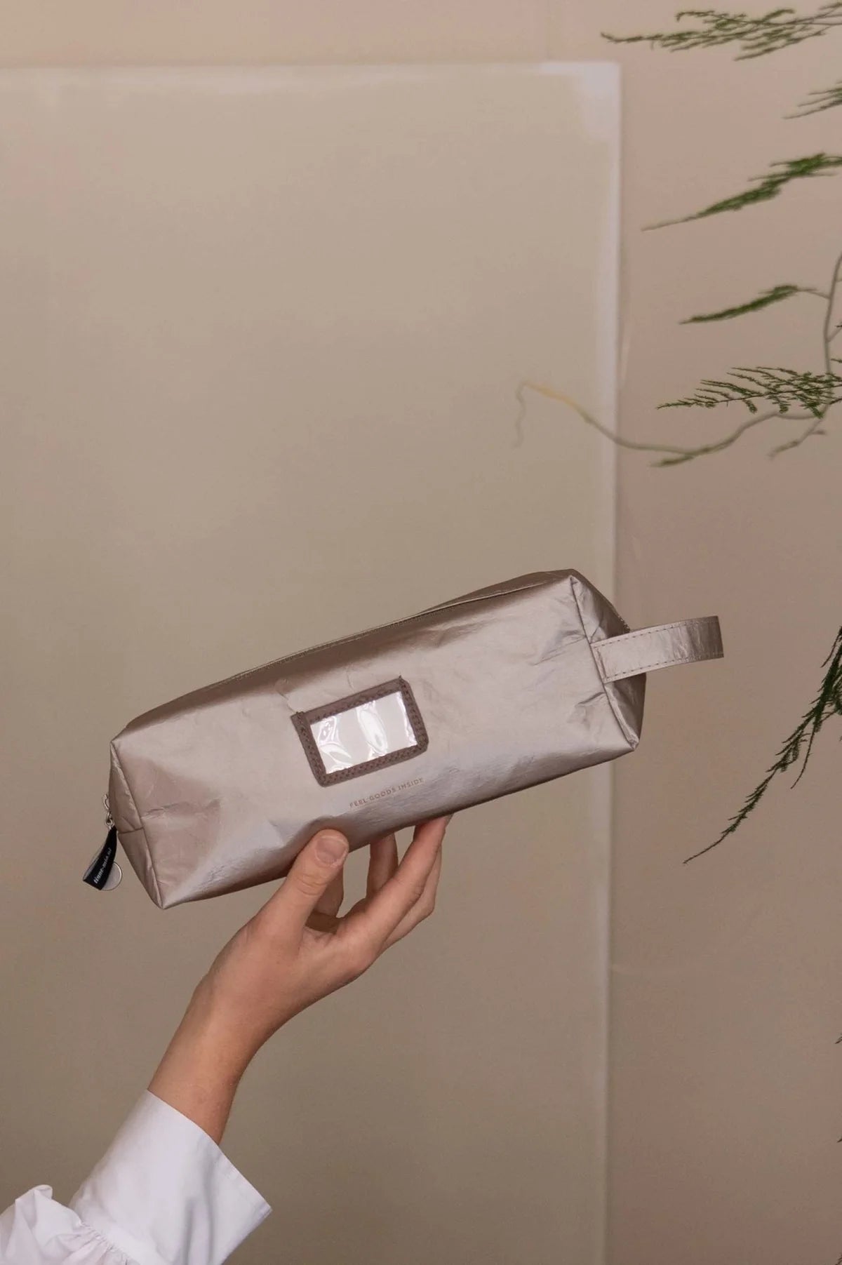 CLEO TOILETRY BAG - DUSTY GOLD