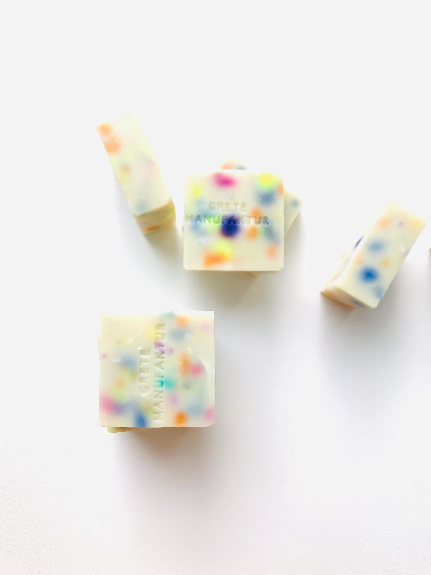 ASTRID "Konfettiseife"